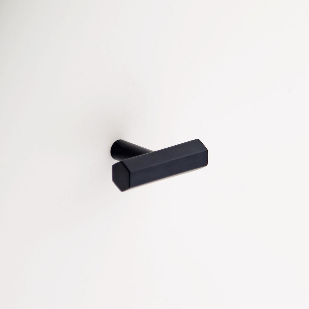 Test: Camille Solid Brass Cabinet Knob